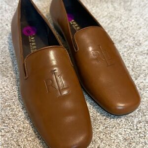 NEW-Lauren Ralph Lauren R.L.L Brook Tan Leather Monogram Loafers